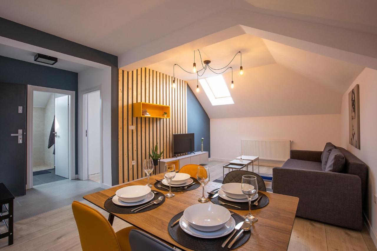 Olimpia Residence District Satu Mare Bagian luar foto